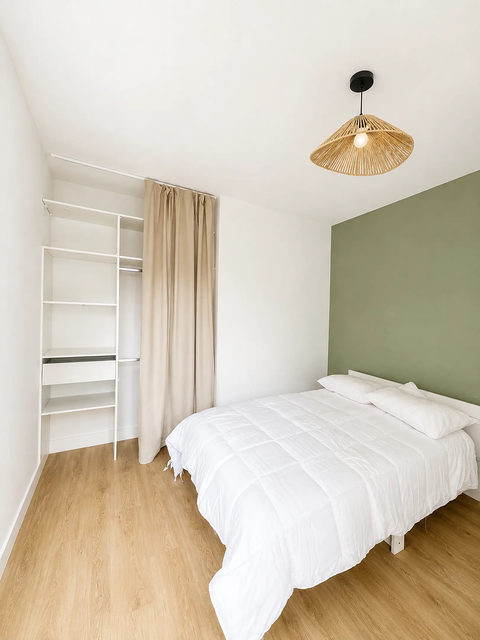 Chambre parentale Saint-Cyprien vue 3